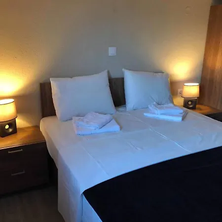 Apartament Cozy And Modern House 350m To The In Nikiti! *