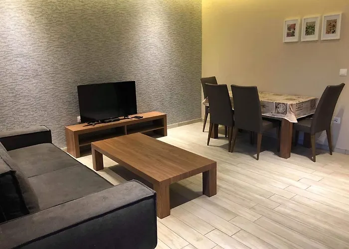 公寓 Cozy And Modern House 350m To The In Nikiti! *