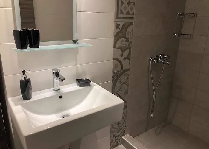 Cozy And Modern House 350m To The In Nikiti! * 尼基季