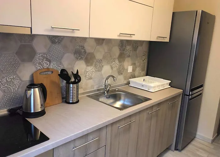 Cozy And Modern House 350m To The In Nikiti!