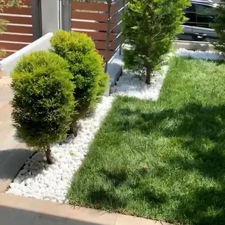 Cozy And Modern House 350m To The In Nikiti! Apartamento *